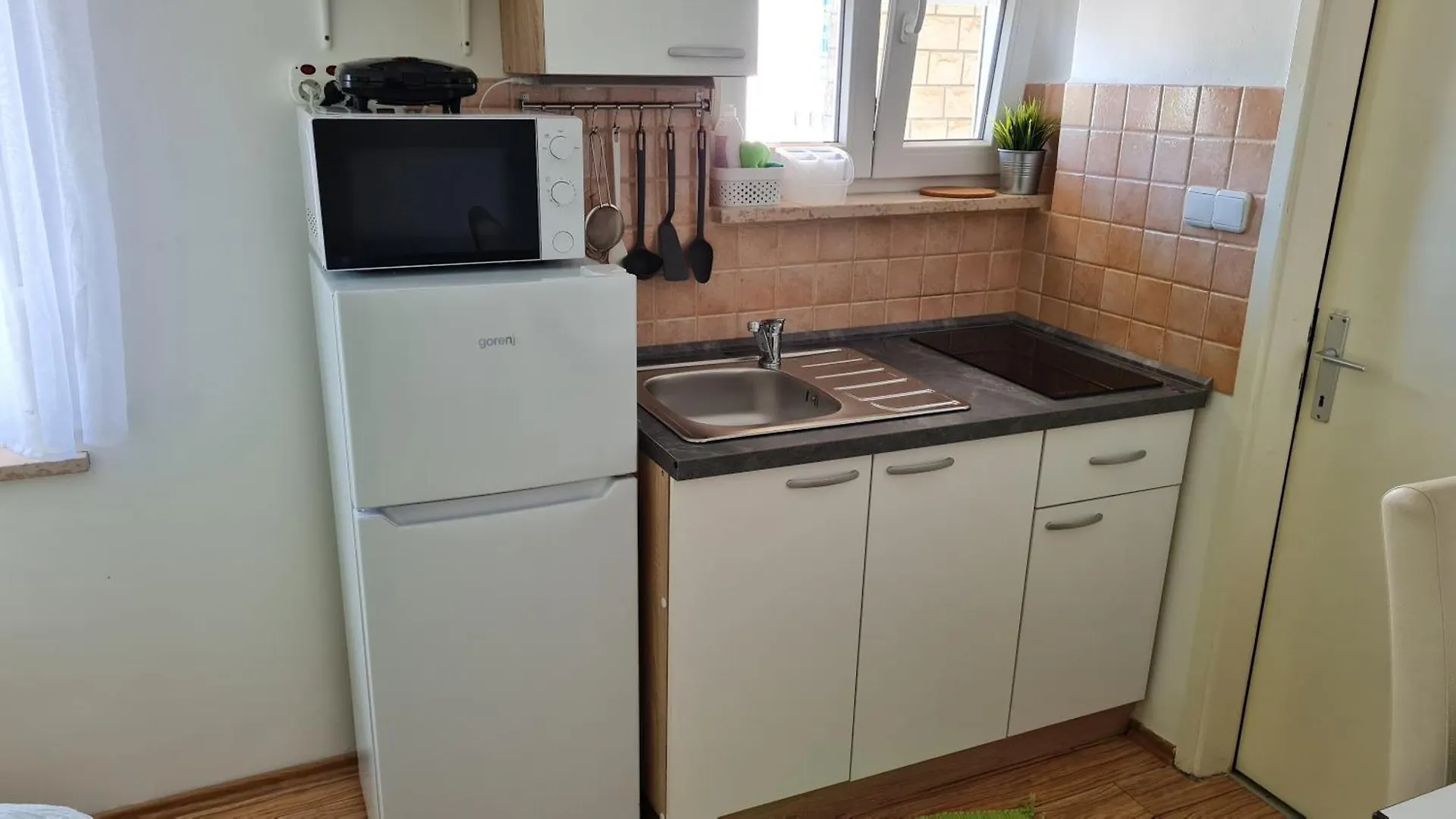 Apartments Kivi Novigrad  Croatia