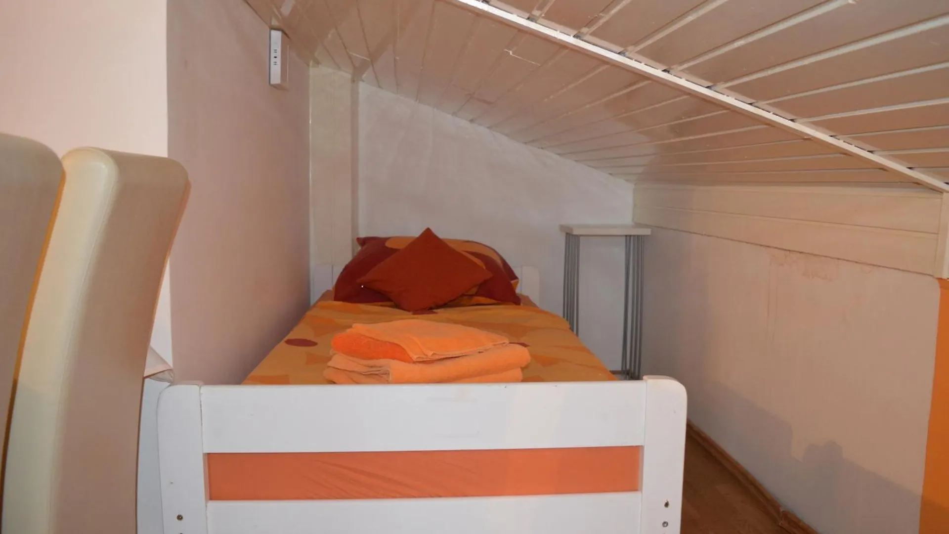 Apartments Kivi Novigrad