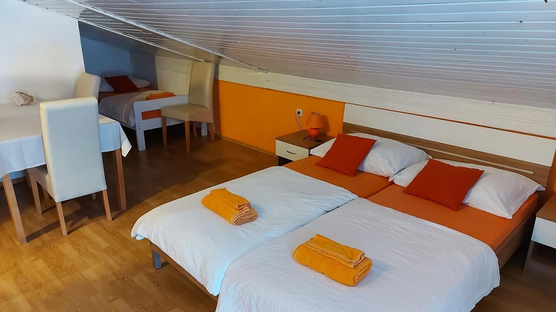 Apartments Kivi Novigrad  Croatia