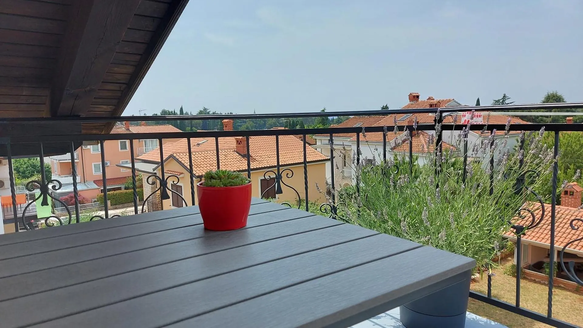 Apartments Kivi Novigrad  0*, Novigrad (Istria) Croatia