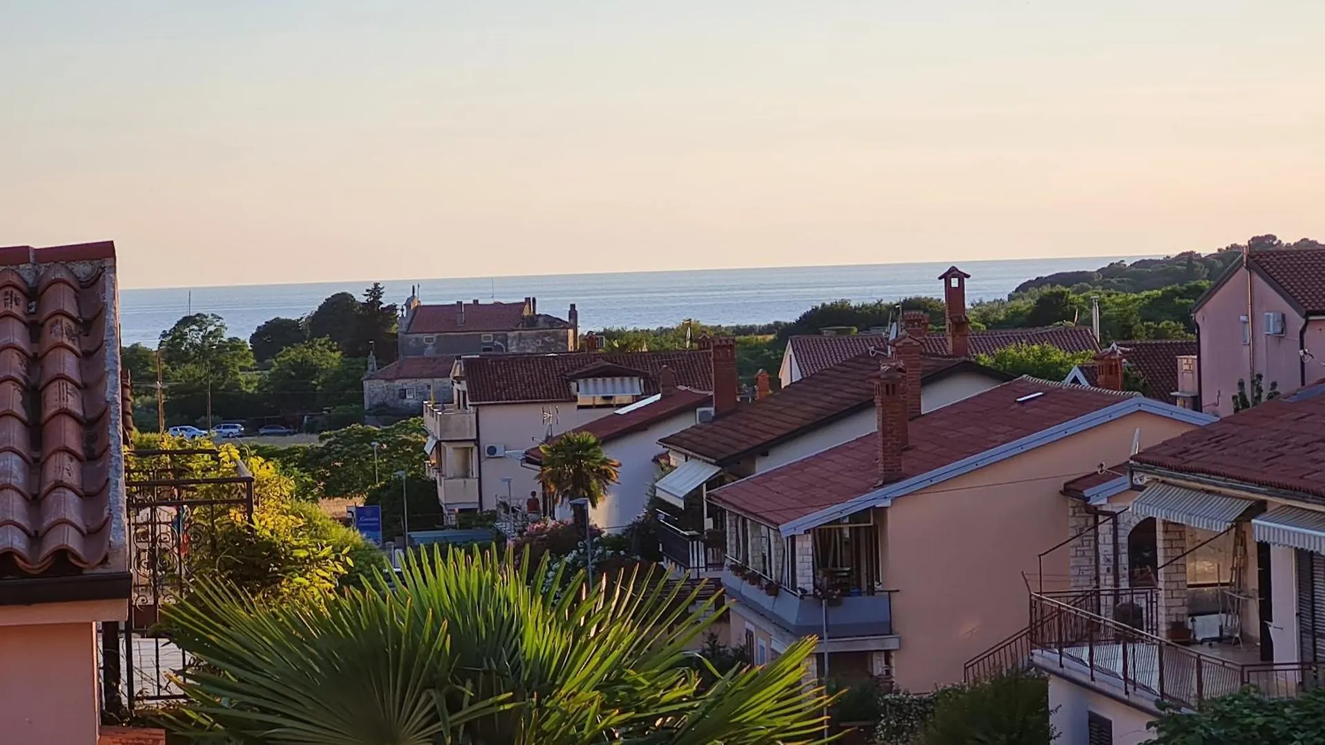 Apartments Kivi Novigrad  0*, Novigrad (Istria)