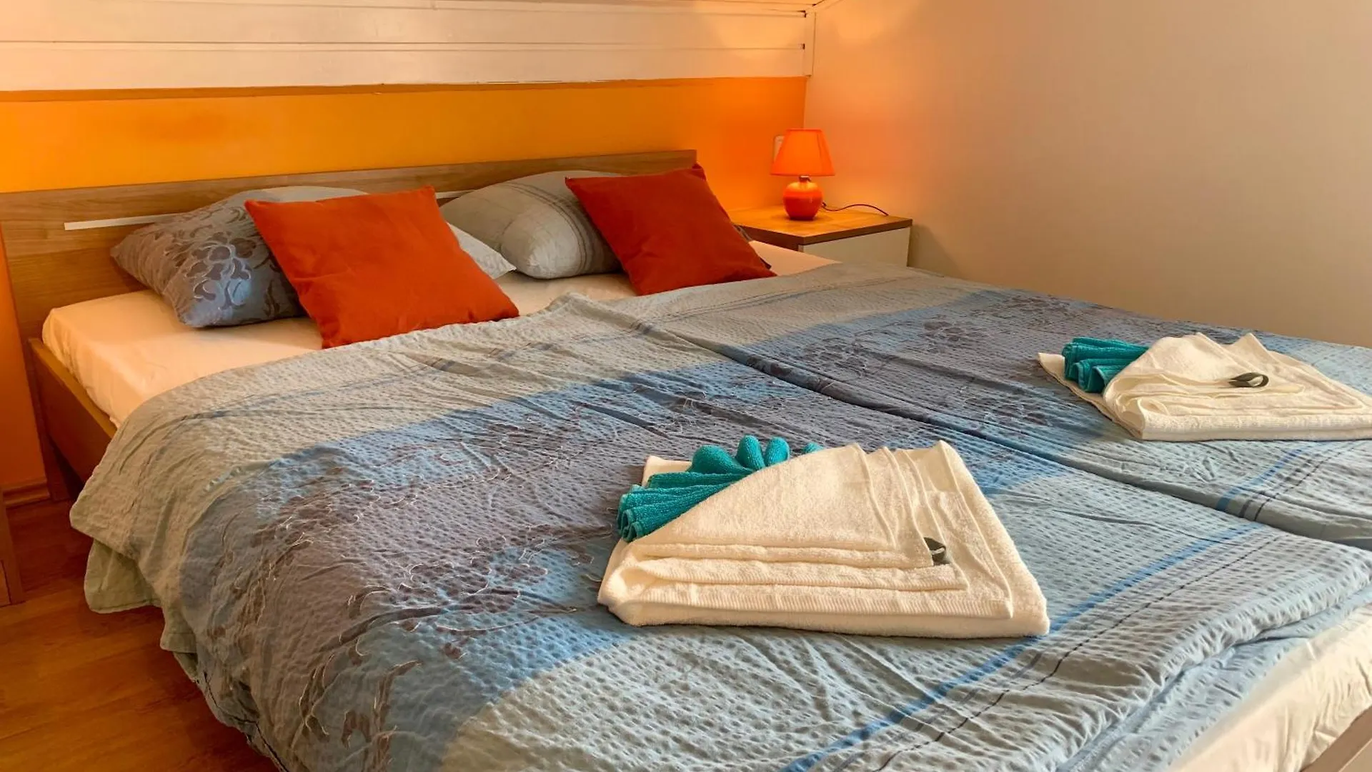 Apartments Kivi Novigrad  Croatia