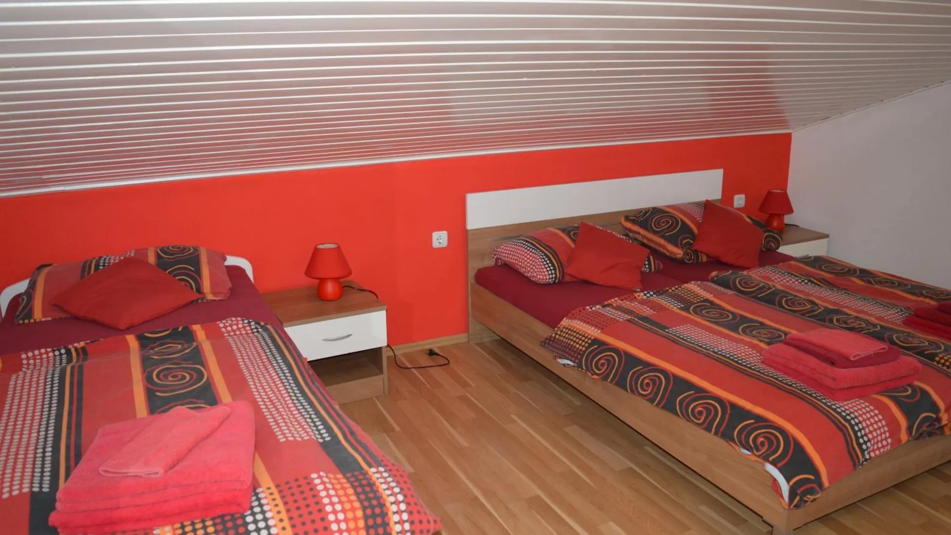 Apartments Kivi Novigrad  Novigrad (Istria)