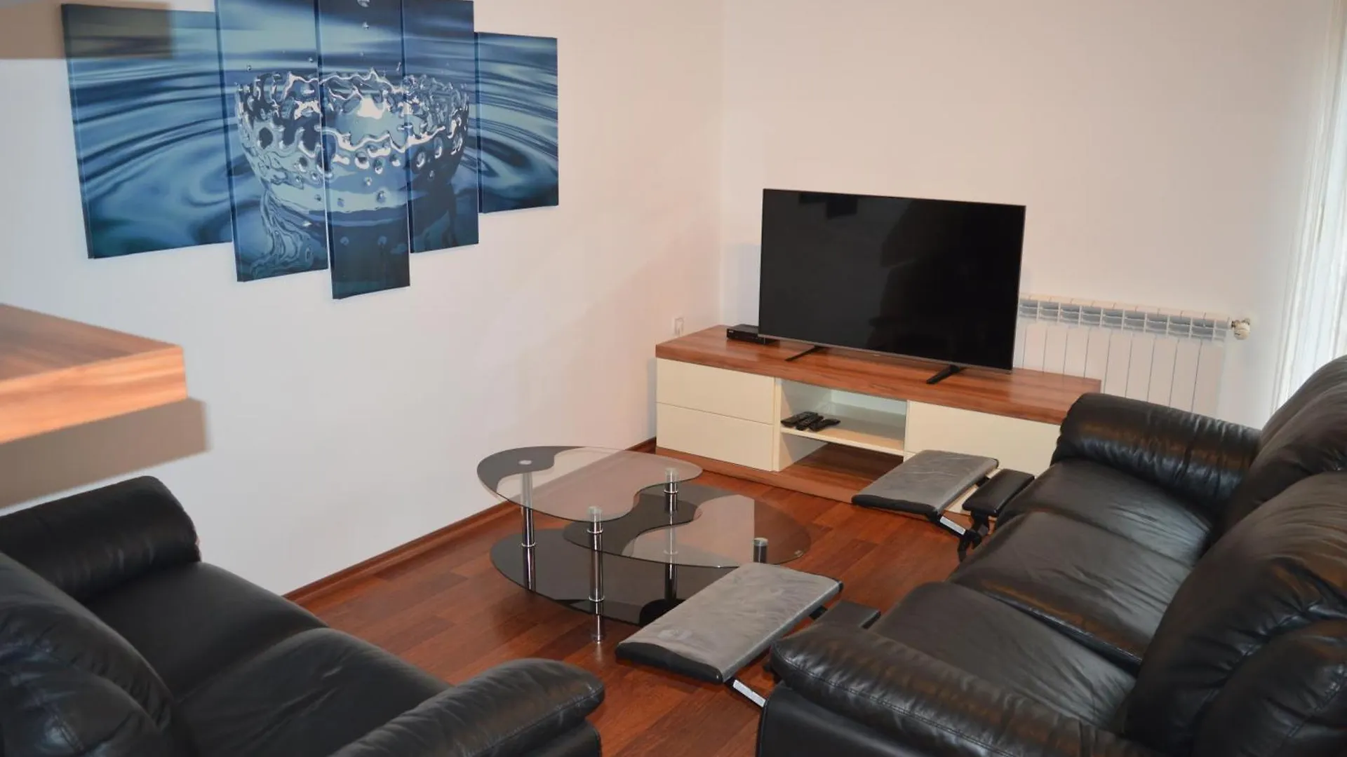 Apartments Kivi Novigrad